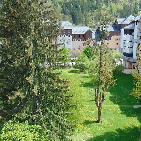 Sud Jonquille Апартаменти *